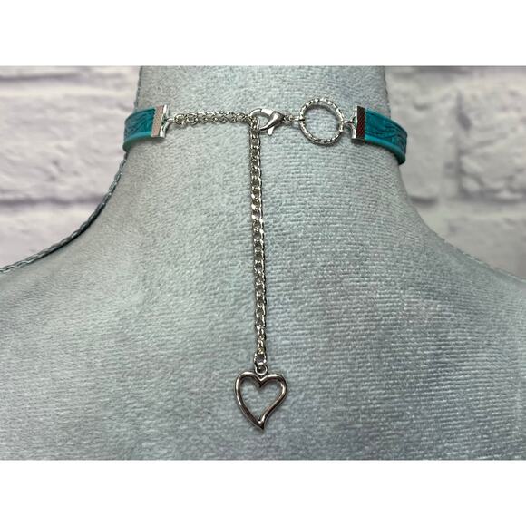 Handmade Turquoise Tooled Leather Choker Necklace with Concho Style Pendant - Picture 5 of 7